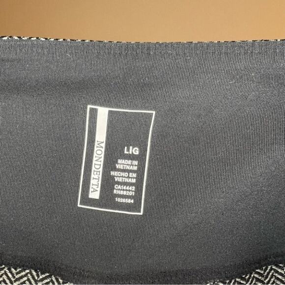 Mondetta Chevron Cropped Leggings Size Large - Picture 10 of 10